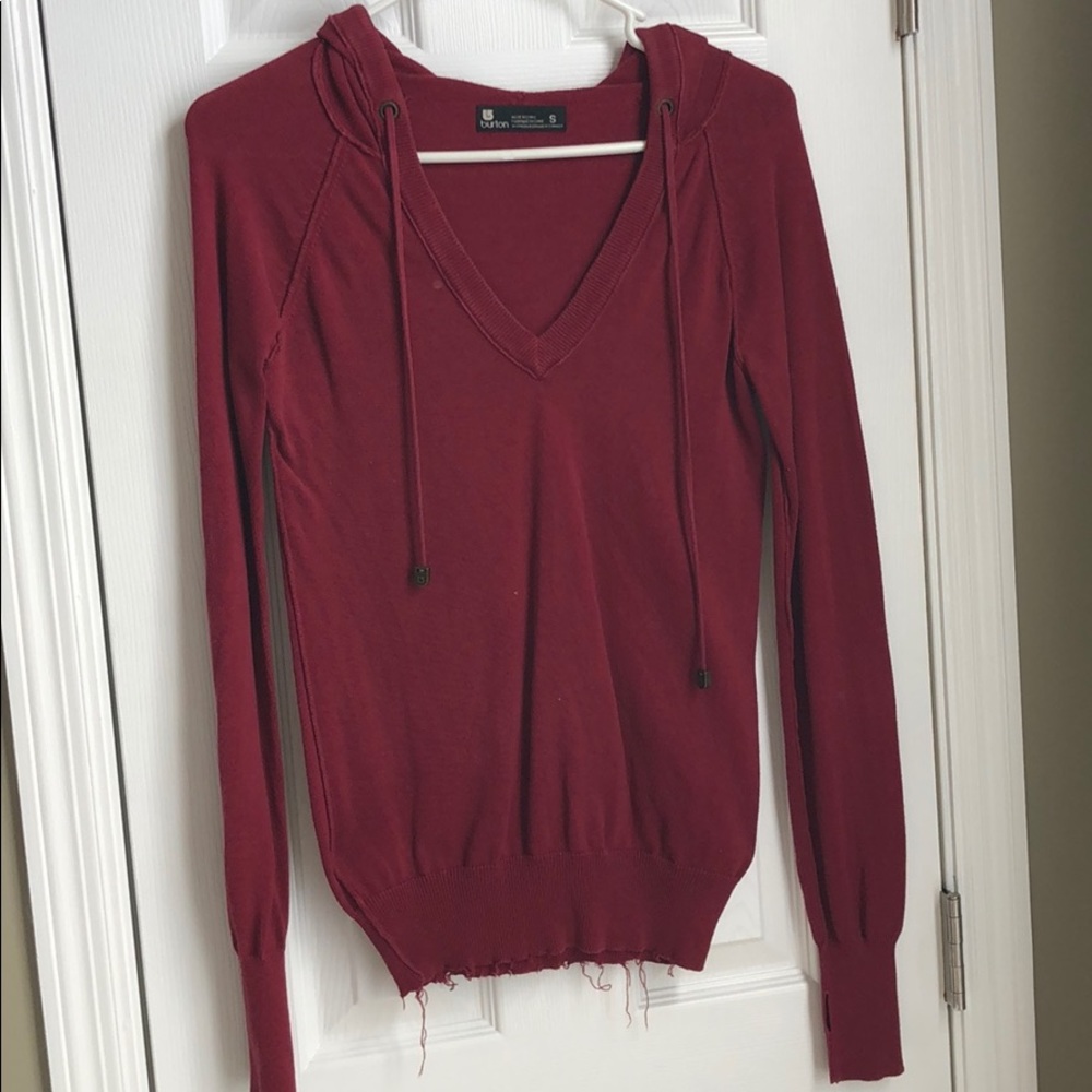 Burgundy Burton frayed bottom hooded sweater